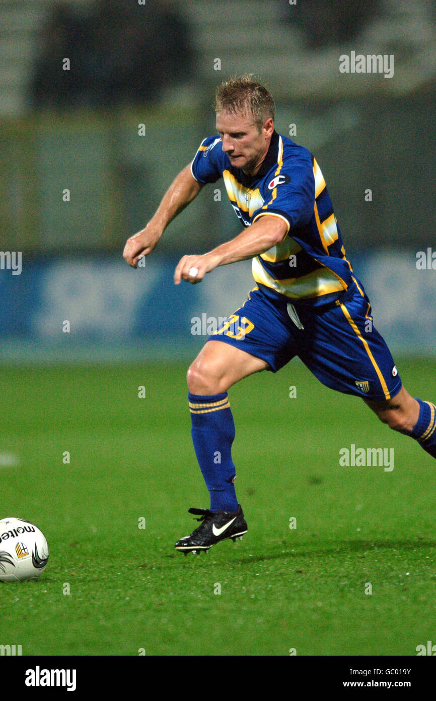 Soccer - UEFA Cup - Group B - Parma v Steaua Bucuresti Stock Photo - Alamy