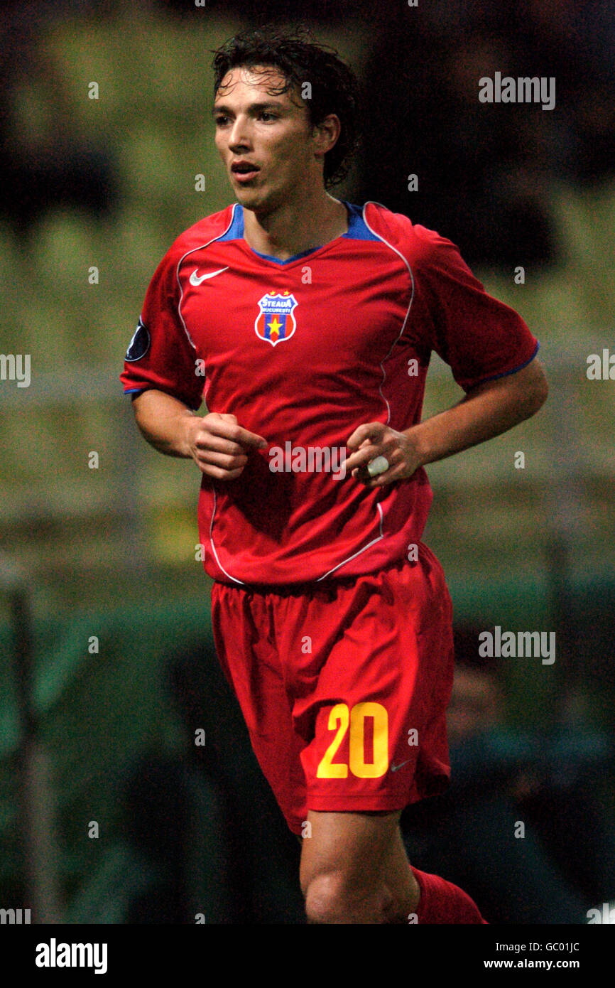 Soccer - UEFA Cup - Group B - Parma v Steaua Bucuresti Stock Photo