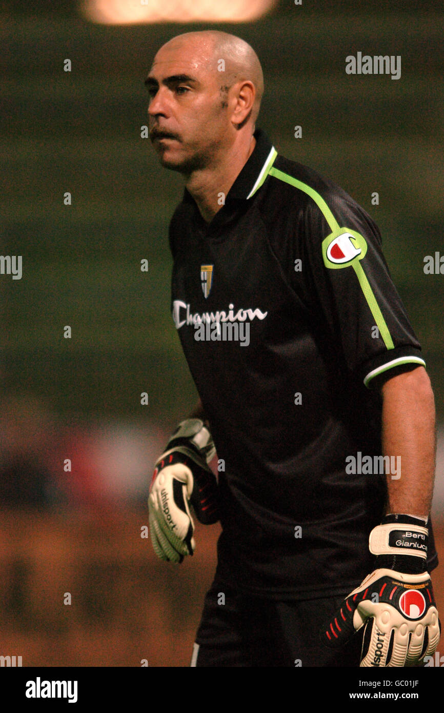 Soccer - UEFA Cup - Group B - Parma v Steaua Bucuresti Stock Photo