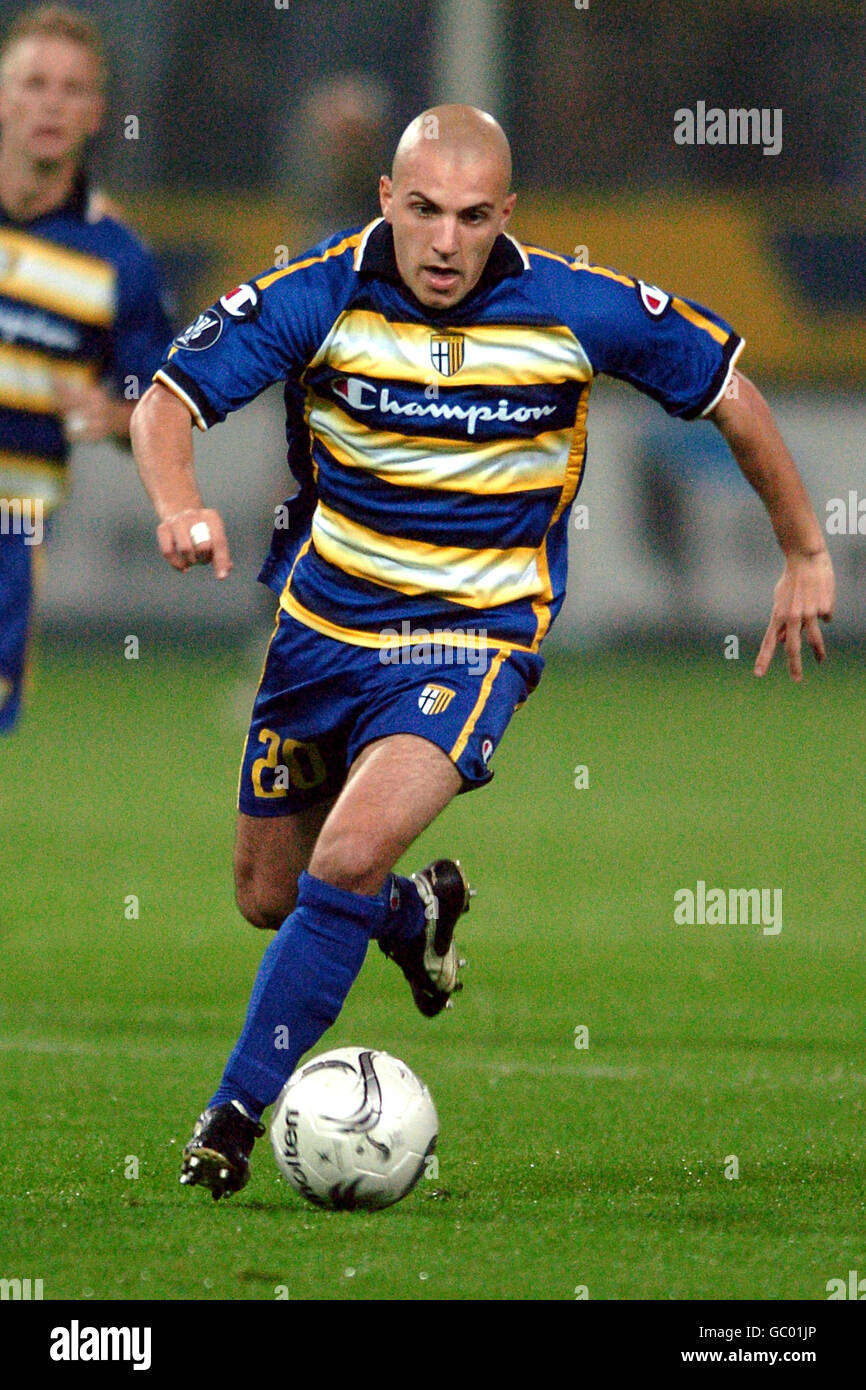 Soccer - UEFA Cup - Group B - Parma v Steaua Bucuresti Stock Photo - Alamy