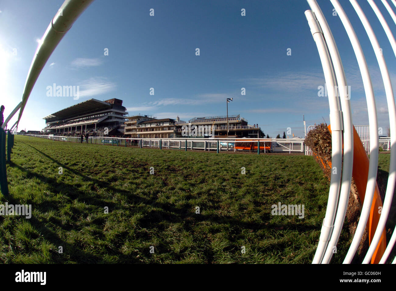 Cheltenham racing general hi-res stock photography and images - Alamy