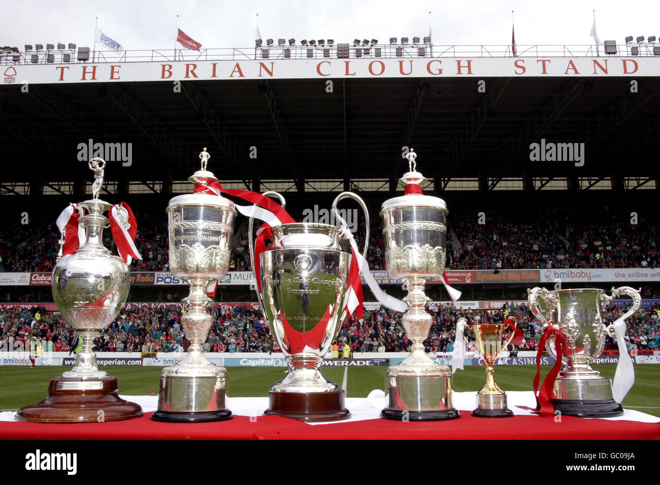 Soccer - Coca-Cola Football League Championship - Nottingham Forest v West  Ham United Stock Photo - Alamy