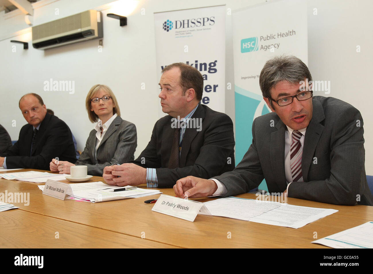 (From left to right) Dr Neil Irvine, Dr Carolyn Harper, Dr Michael McBride and Deputy Chief Medical Officer Paddy Woods speaking about how Northern Ireland will cope with an escalation in swine flu during a press briefing, in Ormeau Baths Public Health Agency building in Belfast. Stock Photo