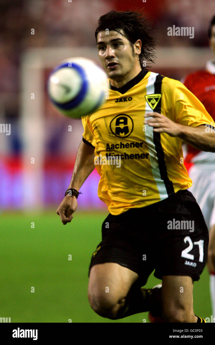 Soccer - UEFA Cup - Group H - Seville v Alemannia Aachen. Cristian Fiel,  Alemannia Aachen Stock Photo - Alamy