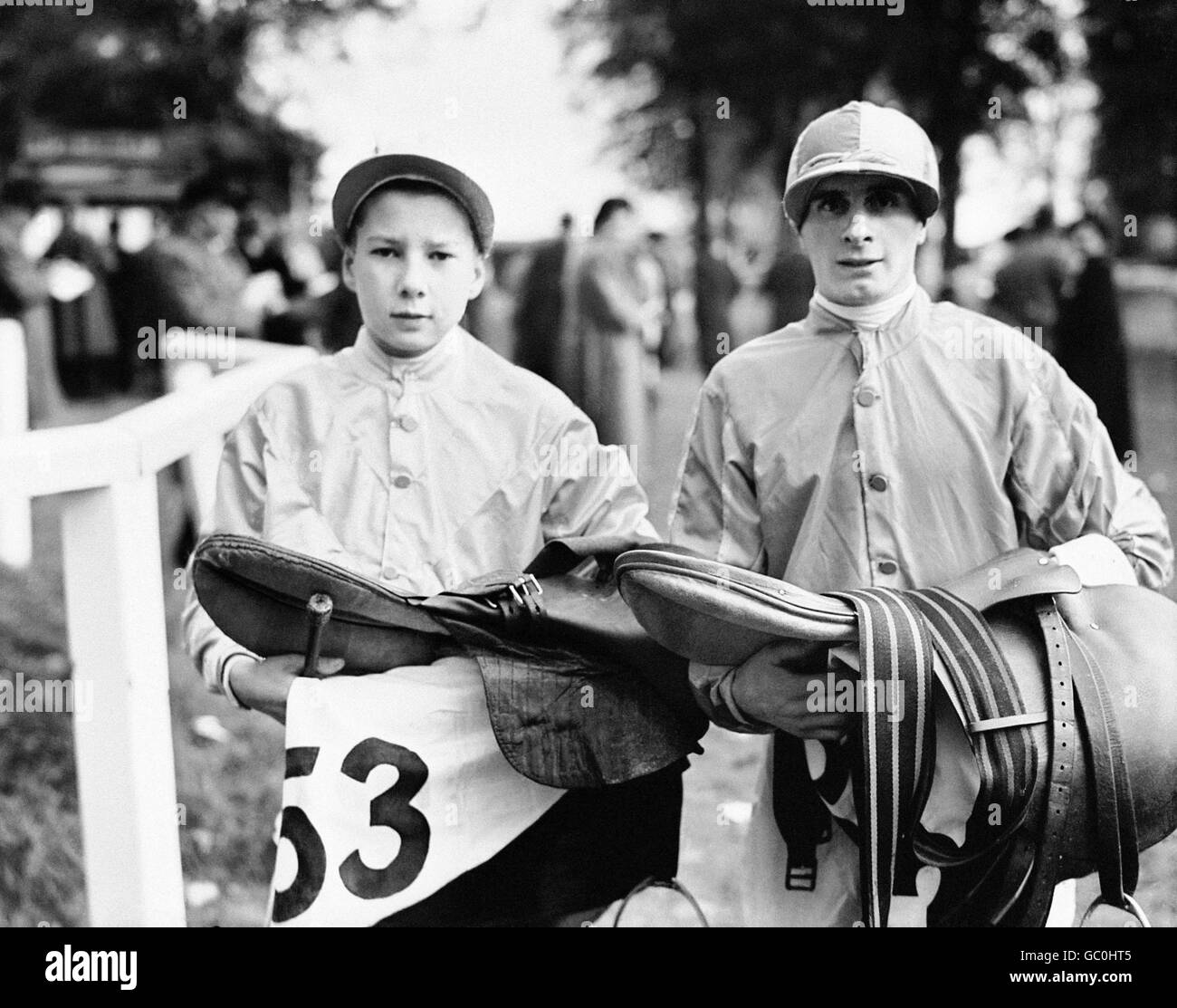Horse Racing - Jockeys - 1949. (L-R) Jockeys Lester Piggott and K Southwell Stock Photo