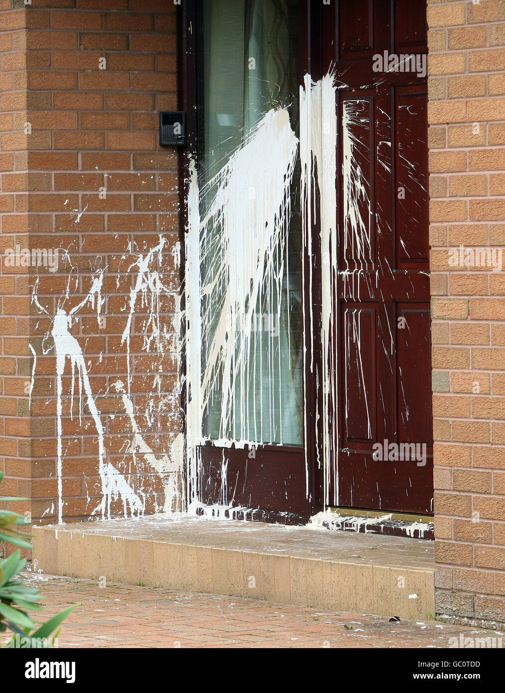 Paint bomb attack Stock Photo Alamy