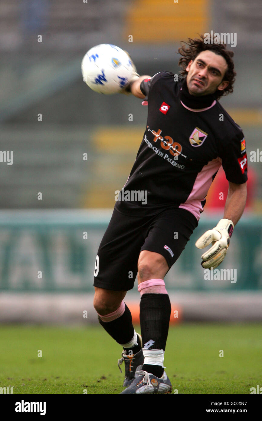 Palermo fc hi-res stock photography and images - Alamy