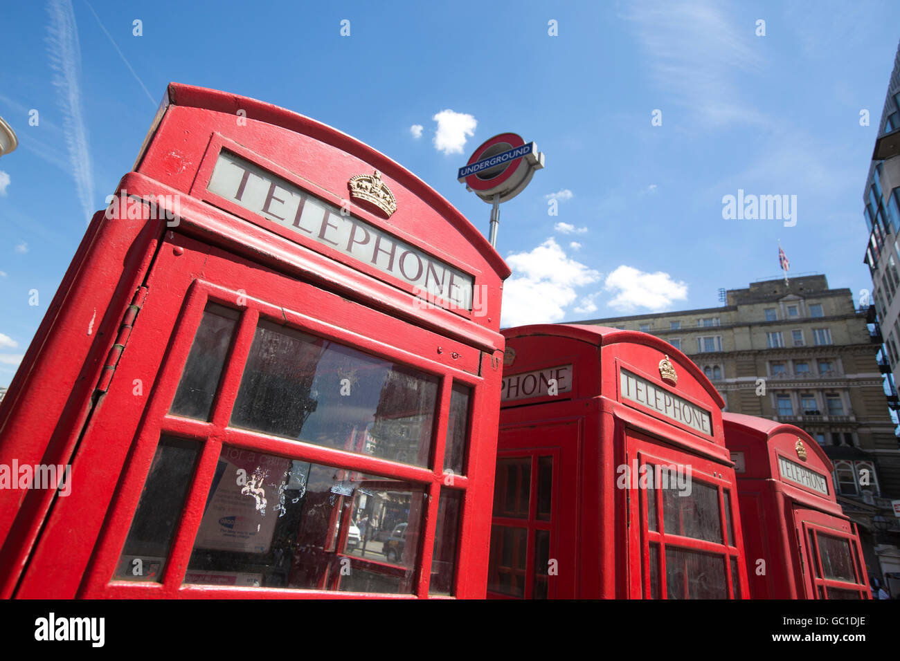 Red telephone boxes charing cross hires stock photography and images