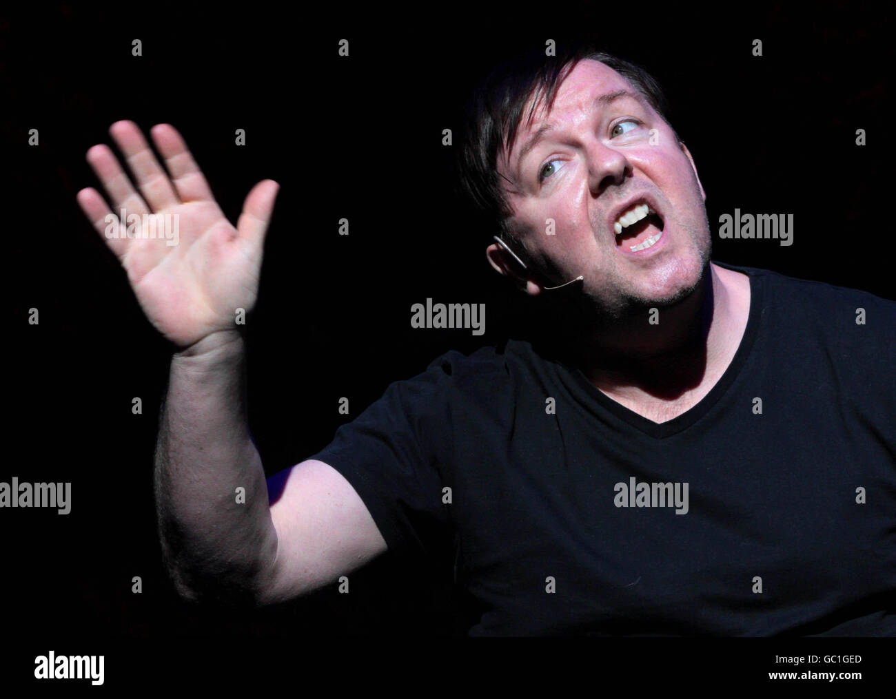 Ricky Gervais gets ready for his one night show at the Edinburgh
