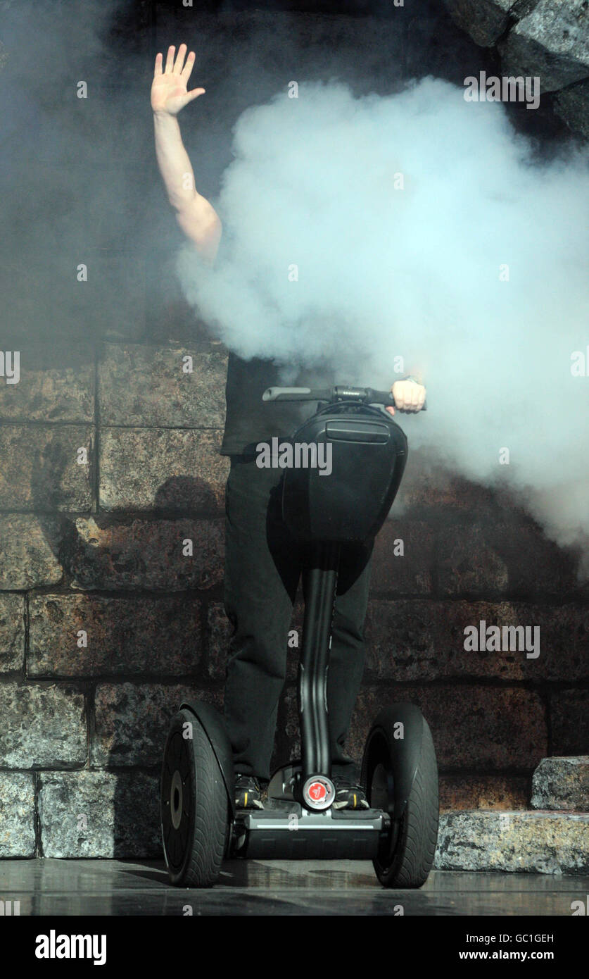 Ricky Gervais gets ready for his one night show at the Edinburgh