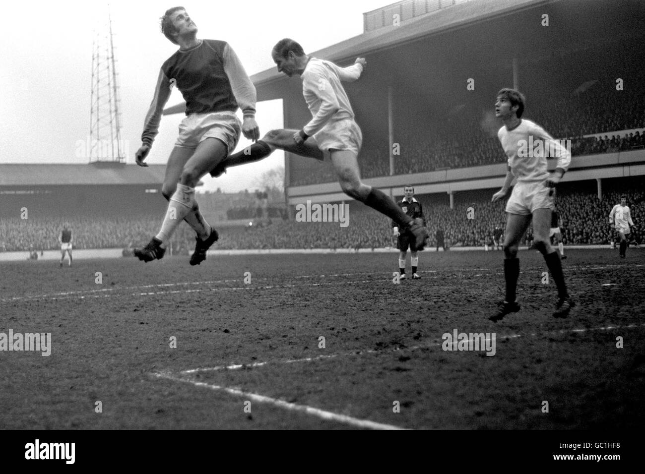 Soccer - English League Division One - West Ham United v Manchester United Stock Photo
