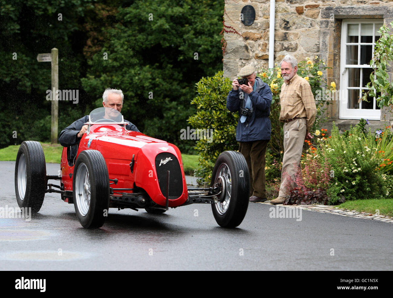 Boness hill climb hi-res stock photography and images - Alamy