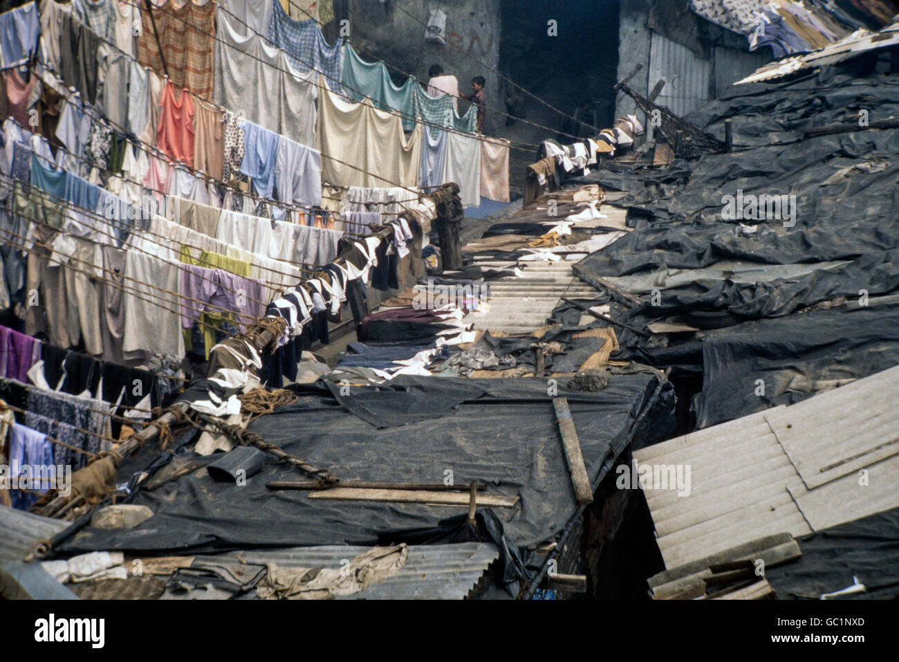 Textile Slum Laundry hanging in a slum Stock Photo - Alamy