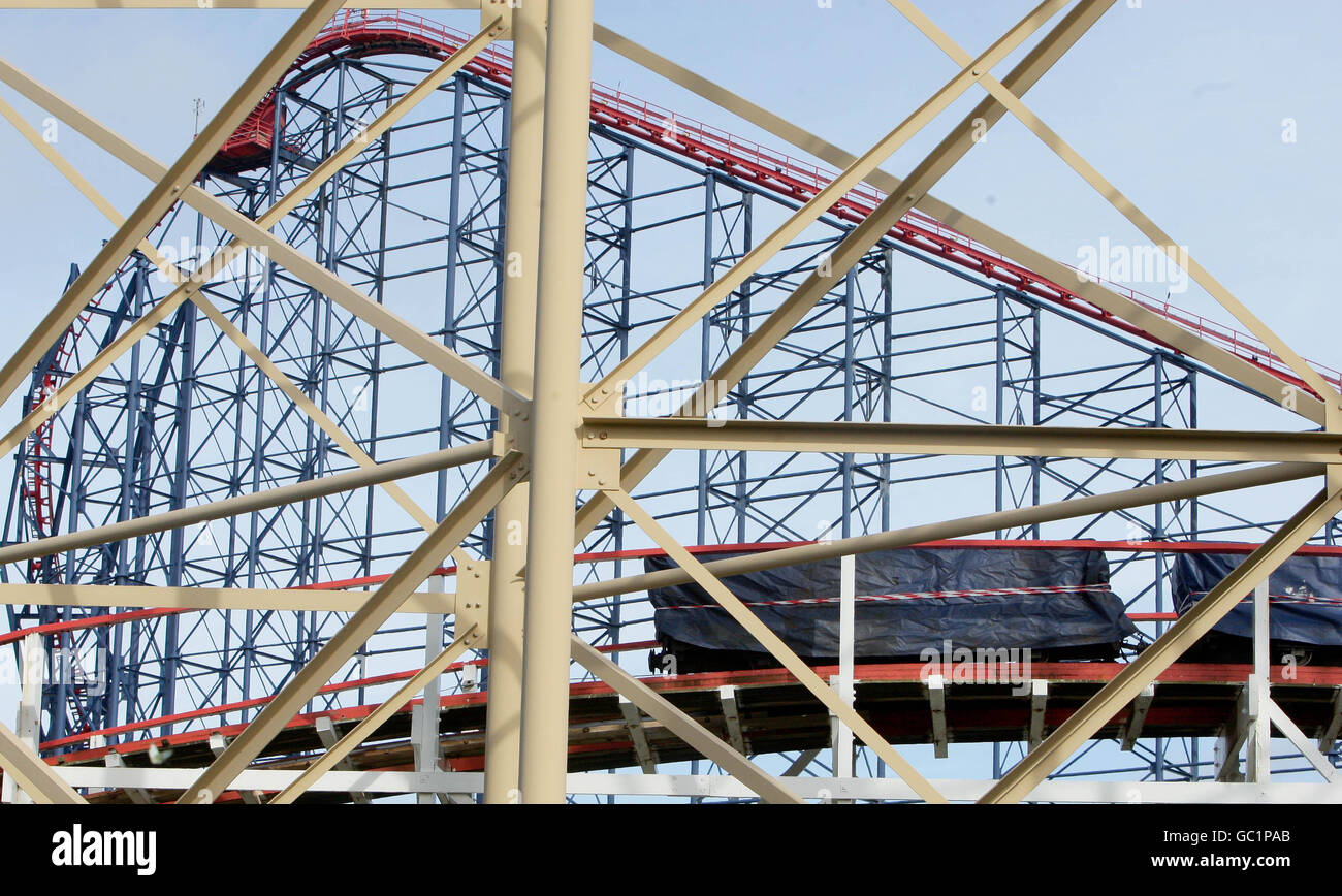 Roller coaster accident Stock Photo Alamy