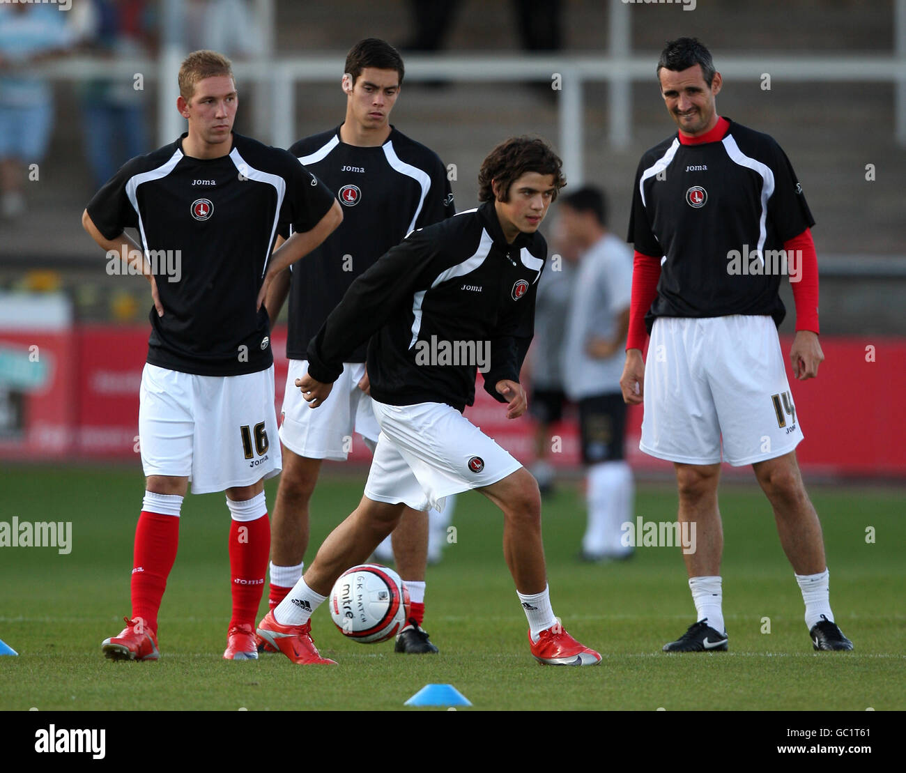 Charlton Athletic S Scott Wagstaff Left Jack Clark 2nd Left Tamer Tuna 2nd Right And Matthew Spring Take Part In The Pre Match Warm Up Stock Photo Alamy