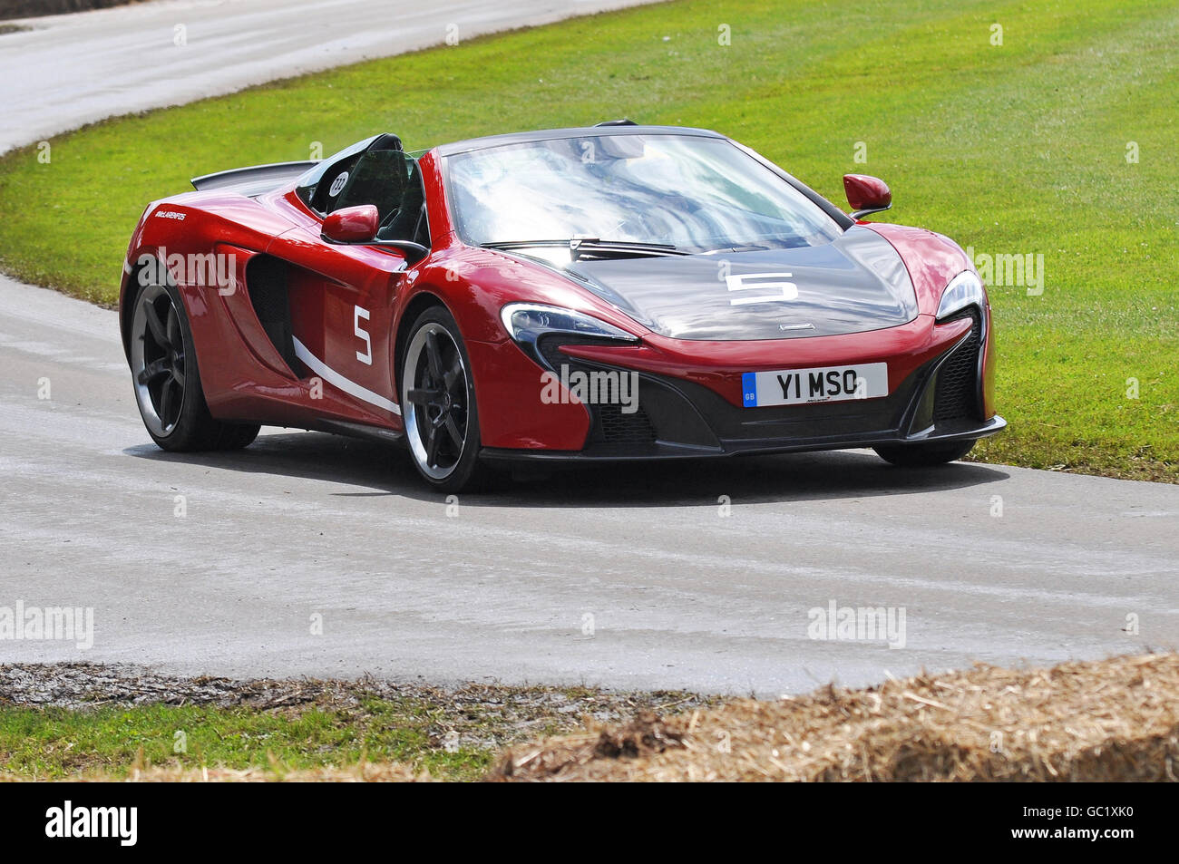 https://c8.alamy.com/comp/GC1XK0/mclaren-650s-can-am-at-the-goodwood-festival-of-speed-2016-GC1XK0.jpg