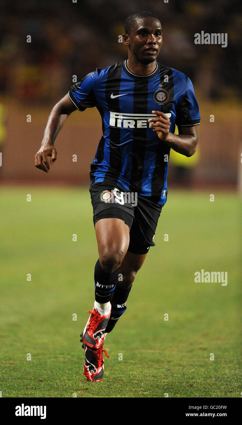 Samuel etoo inter hi-res stock photography and images - Alamy