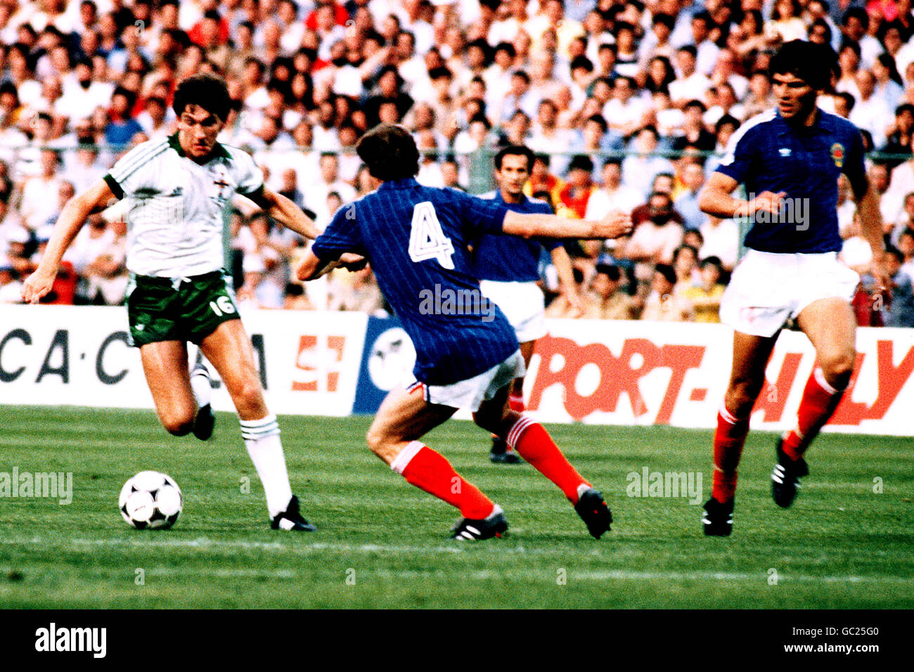Soccer - World Cup Spain 1982 - Group E - Northern Ireland v Yugoslavia Stock Photo