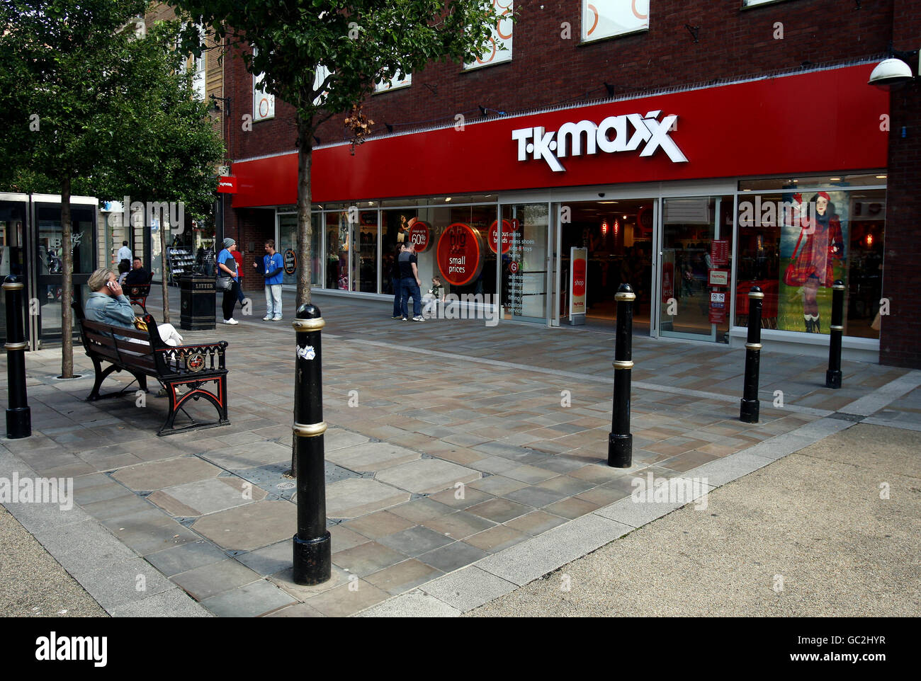 Woolworths Closures. A general view of the front of a TK Max store which has replaced Woolworths, 41 High St Worcester, WR1 2QD. Stock Photo