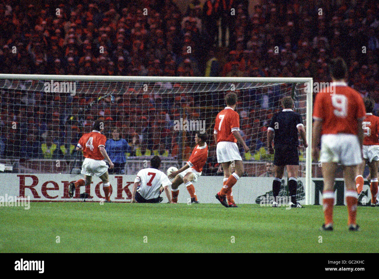 Soccer - World Cup Qualifier - England v Holland - Wembley Stadium ...