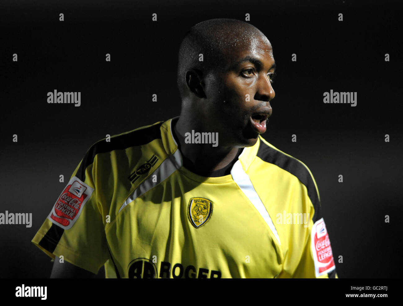Soccer - Johnstone's Paint Trophy - Northern Section - First Round - Burton Albion v Chesterfield - Pirelli Stadium Stock Photo