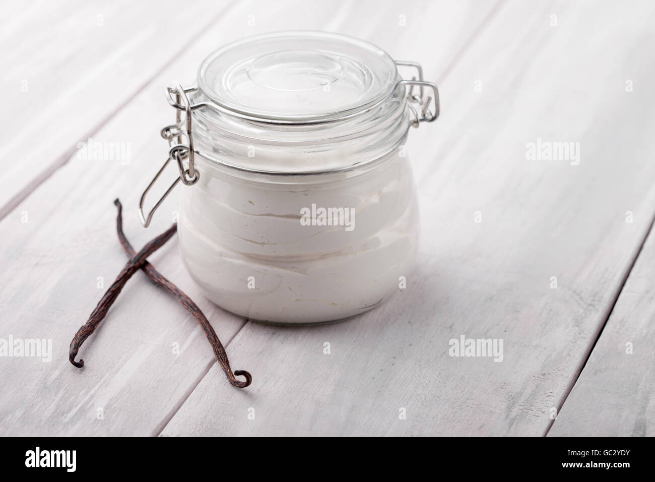 Body butter hires stock photography and images Alamy