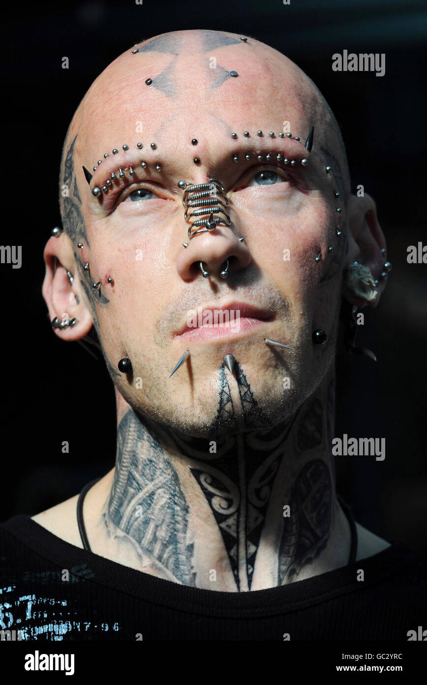 Spikey bob a biomechanics body piercing tattoo enthusiast hi-res stock  photography and images - Alamy