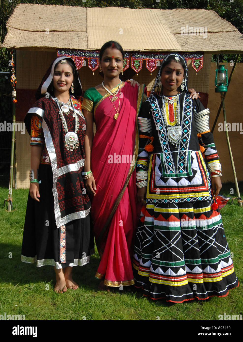 Traditional indian dresses gujarat hires stock photography and images