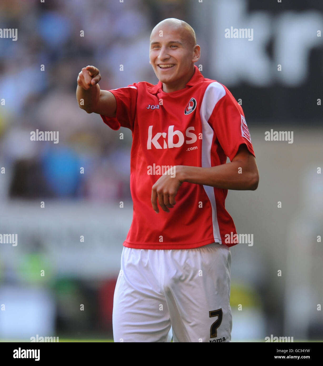 Charlton Jonjo Shelvey Celebrates His Part In His Sides Equaliser During The Coca Cola League One Match At The Valley London Stock Photo Alamy