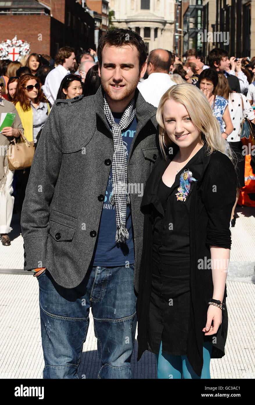 Actor Matthew Lewis (who plays Neville Longbottom) and actress Evanna Lynch (who plays Luna Lovegood) help release 1000 balloons tagged with cards, which will give the lucky recipient the chance to win a trip to the film set of the next Harry Potter film. In central London. Stock Photo