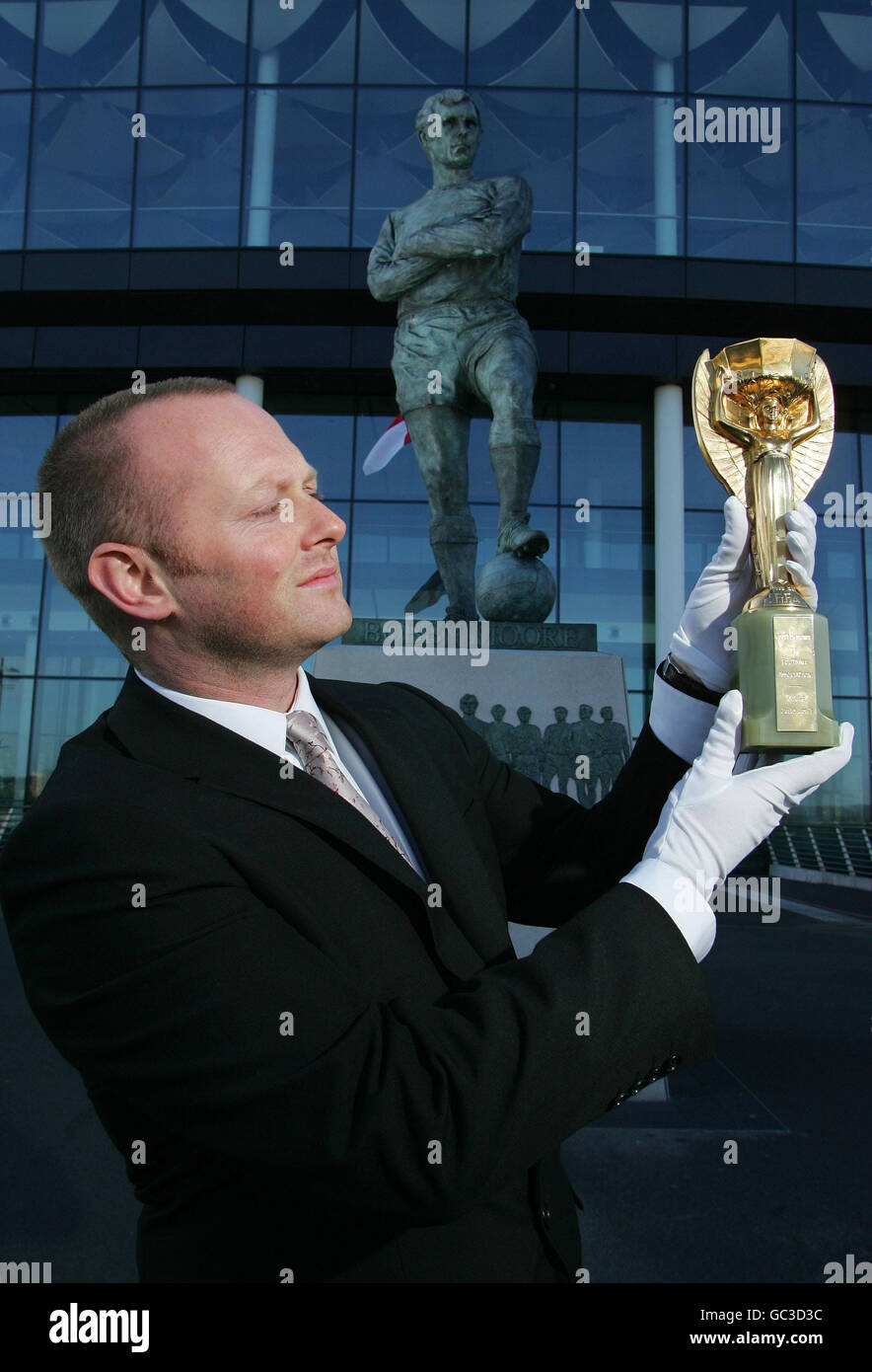 Jules rimet trophy hi-res stock photography and images - Alamy