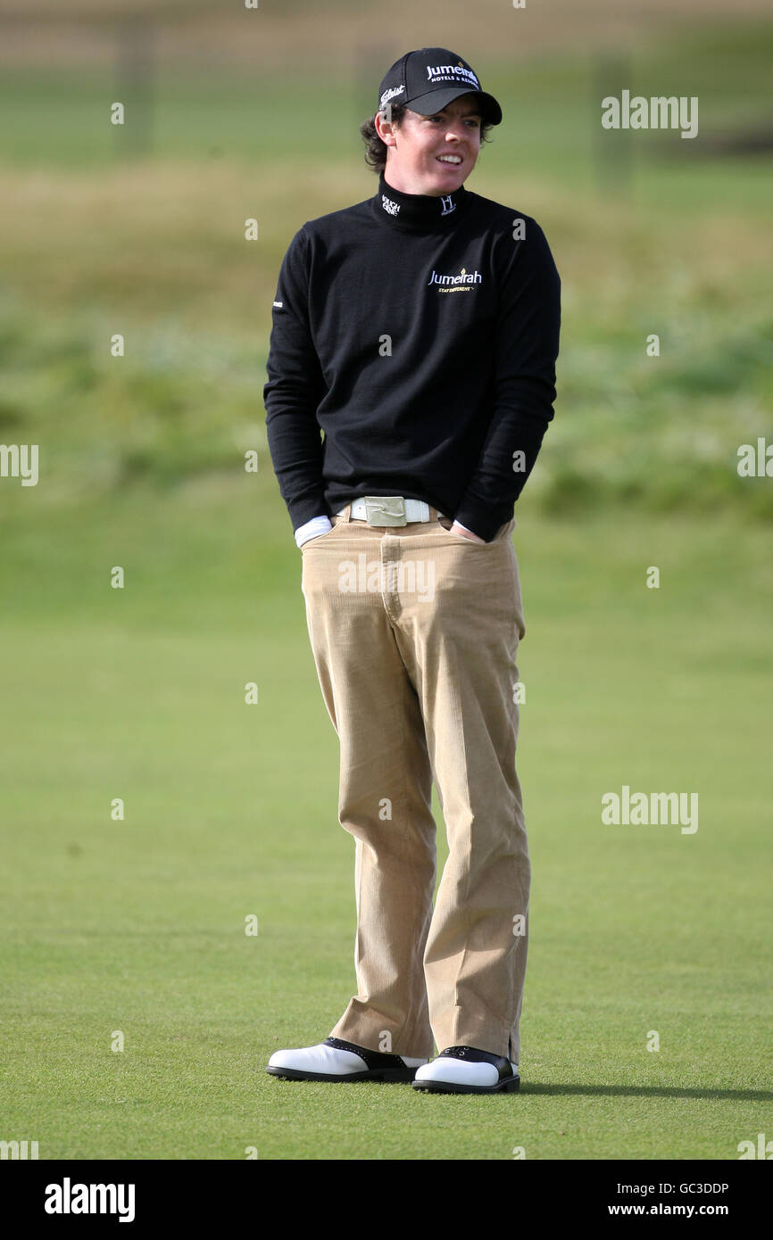 Golf alfred dunhill links championship round 1 carnoustie hires stock
