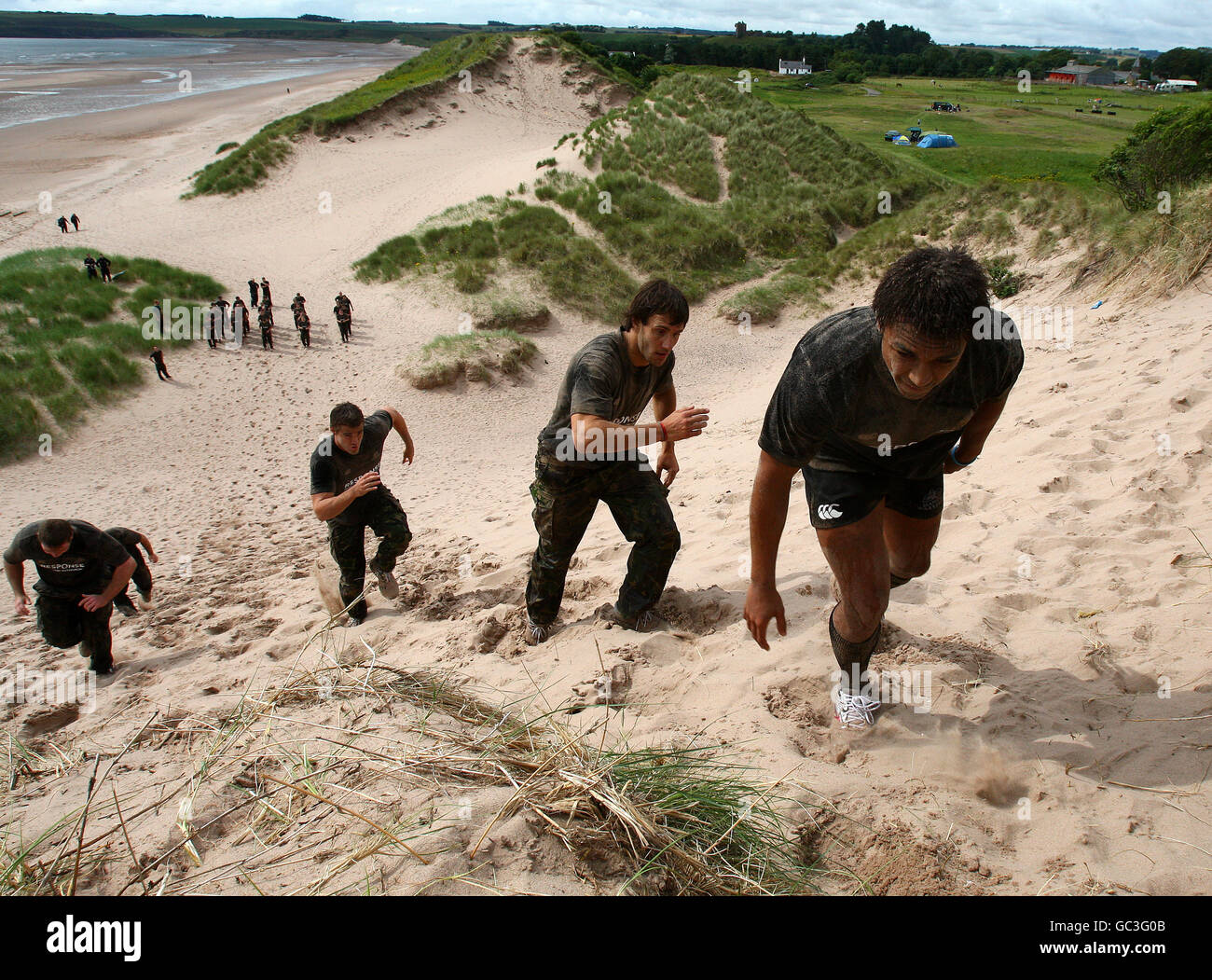 Warriors pre season hi res stock photography and images Alamy