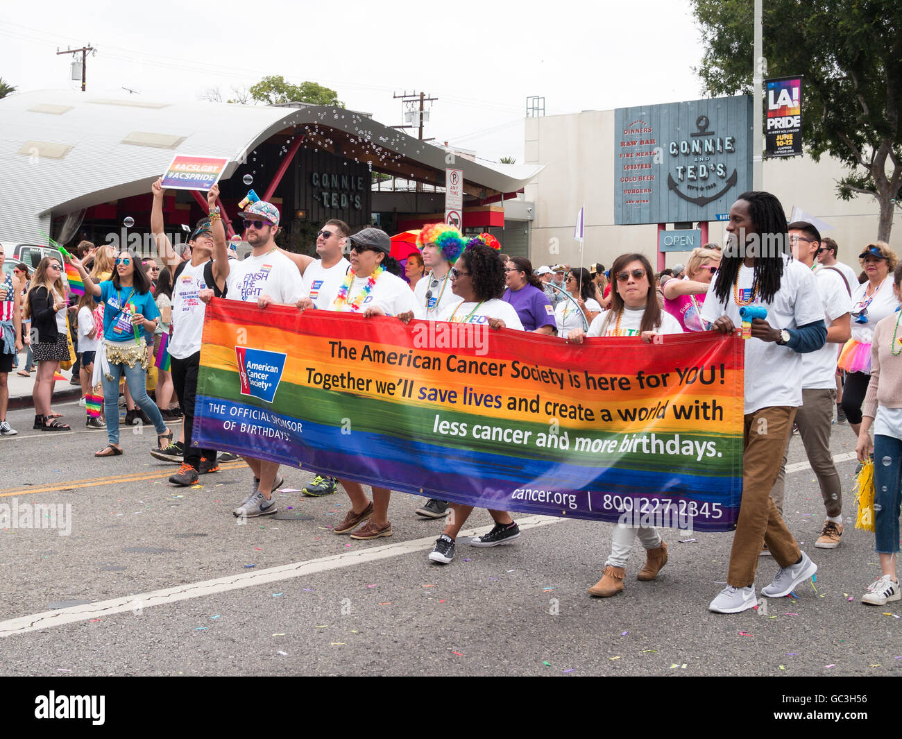 Los angeles pride parade 2016 hi-res stock photography and images - Alamy