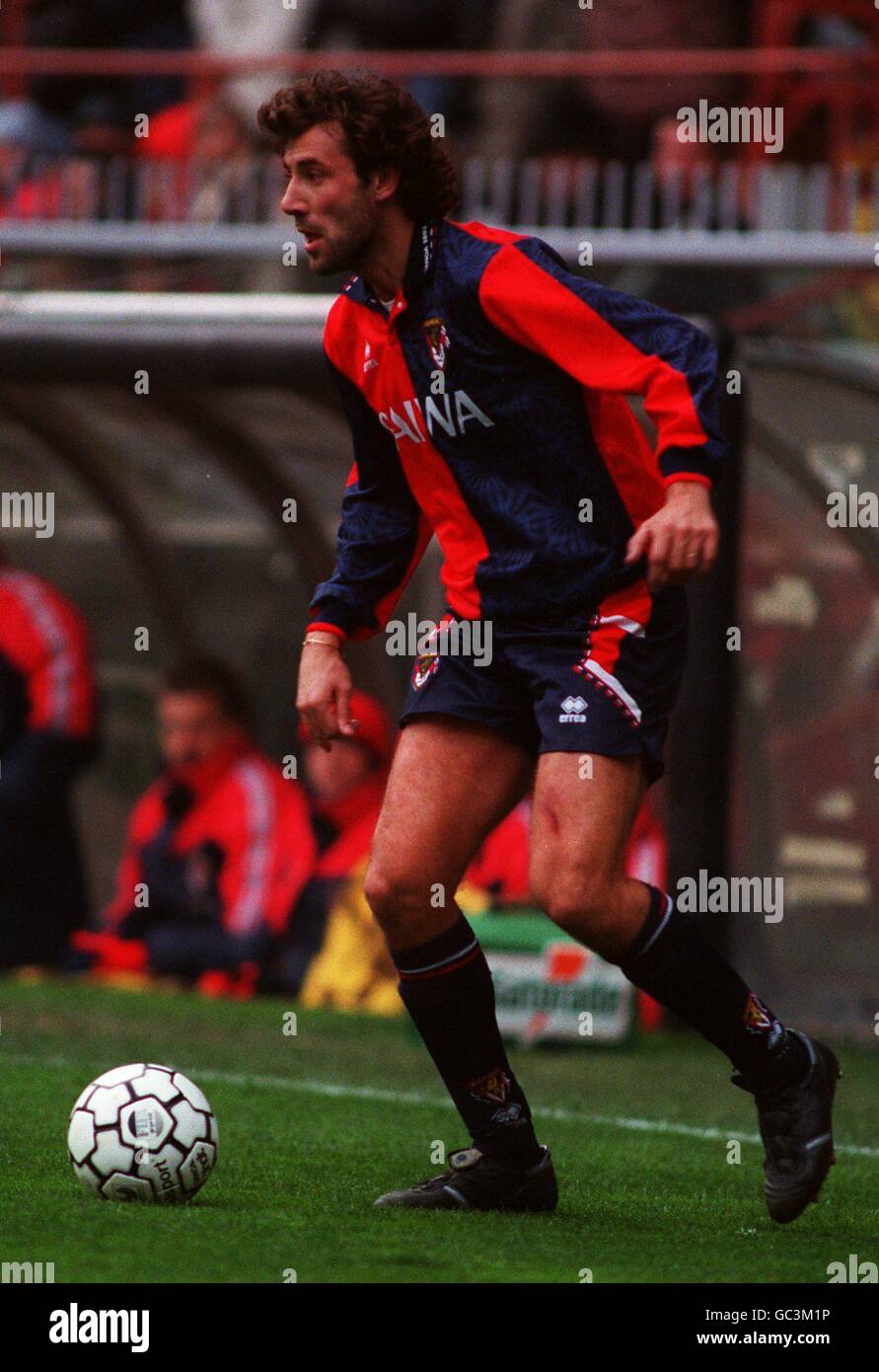 Onorati ITALIAN SOCCER. ROBERTO ONORATI, GENOA Stock Photo - Alamy