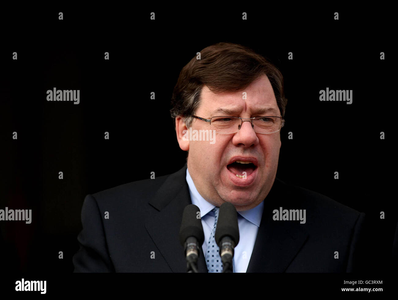 Taoiseach Brian Cowen at Government Buildings today where the Lisbon Treaty is ratified in Ireland today showing a huge reversal of the last result.. PRESS ASSOCIATION Photo. Picture date: Saturday, October 3rd, 2009. SEE PA STORY:IRISH LISBON.Photo credit should read: Julien Behal/PA Wire Stock Photo