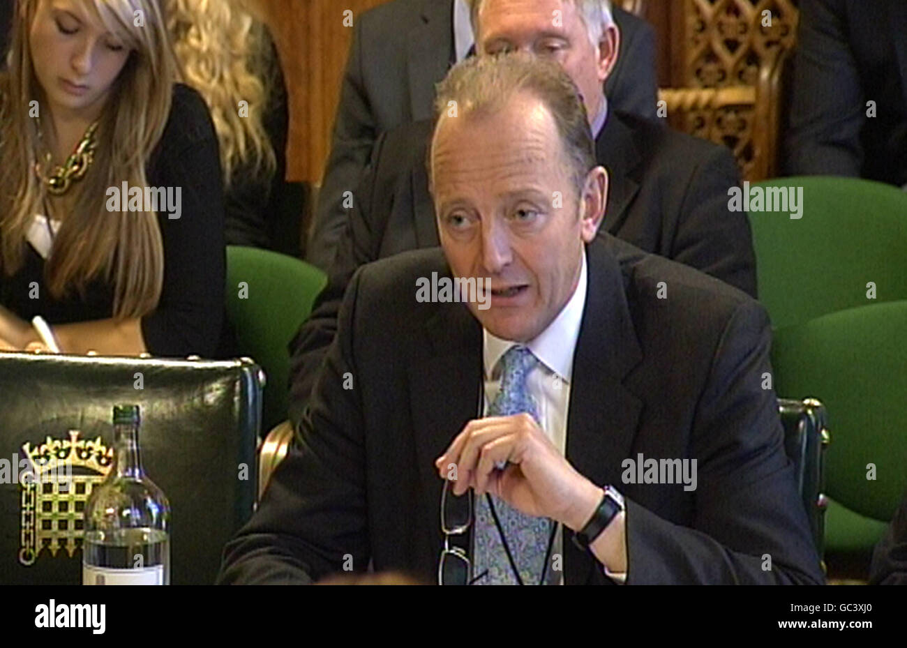 Sir Hugh Orde, President, Association of Chief Police Officers appearing at the Home Affairs Committee giving evidence on the Home Office's response to Terrorist Attacks, central London. Stock Photo
