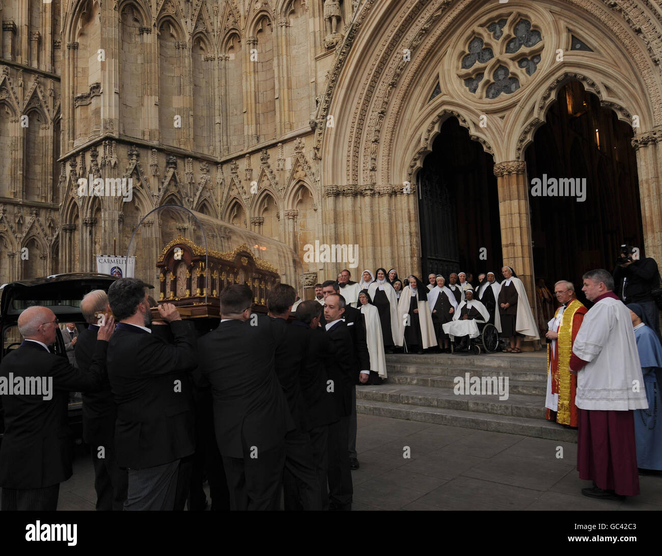 The Relics of St. Therese of Lisieux arrive at York Minster Stock Photo ...