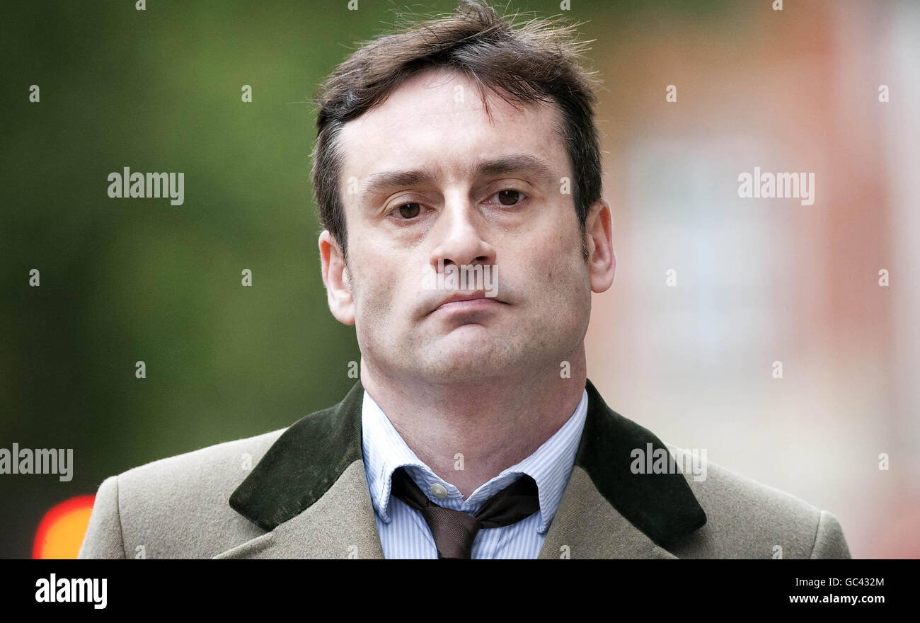 Dr Edward Erin, 44 arrives at the Old Bailey, accused of attempting to poison his lover, Bella Prowse, 33 to make her have a miscarriage. Stock Photo