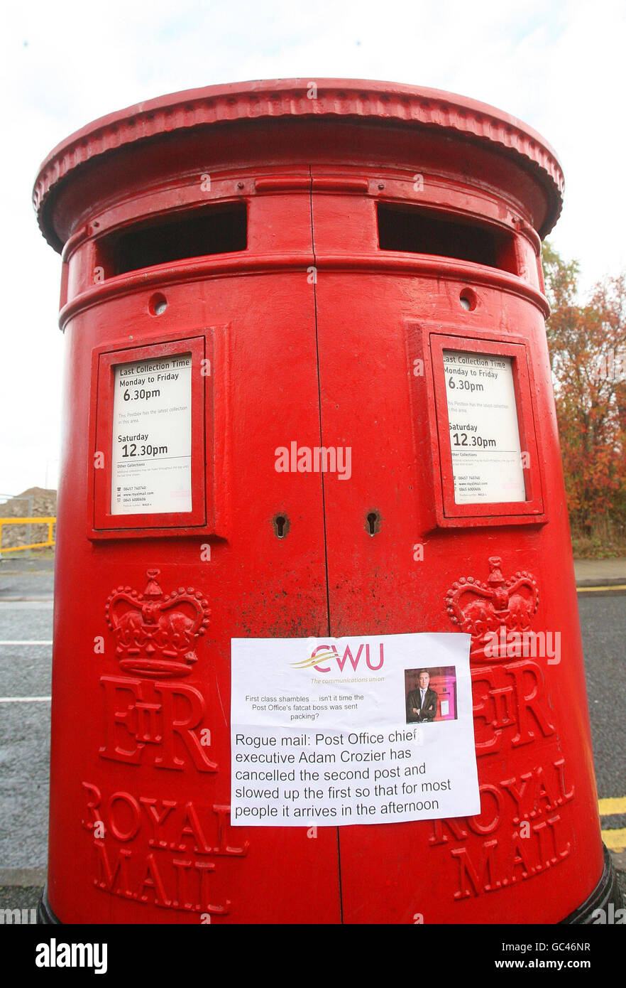 General view royal mail post box hires stock photography and images