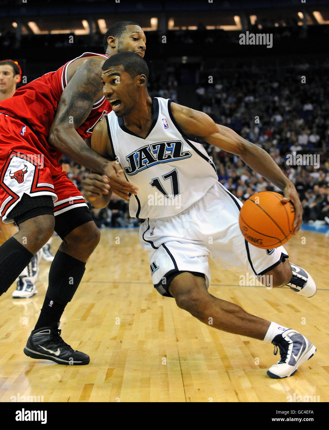 Basketball - NBA Europe - Chicago Bulls v Utah Jazz - O2 Arena. Utah Jazz's Ronnie Price in action Stock Photo