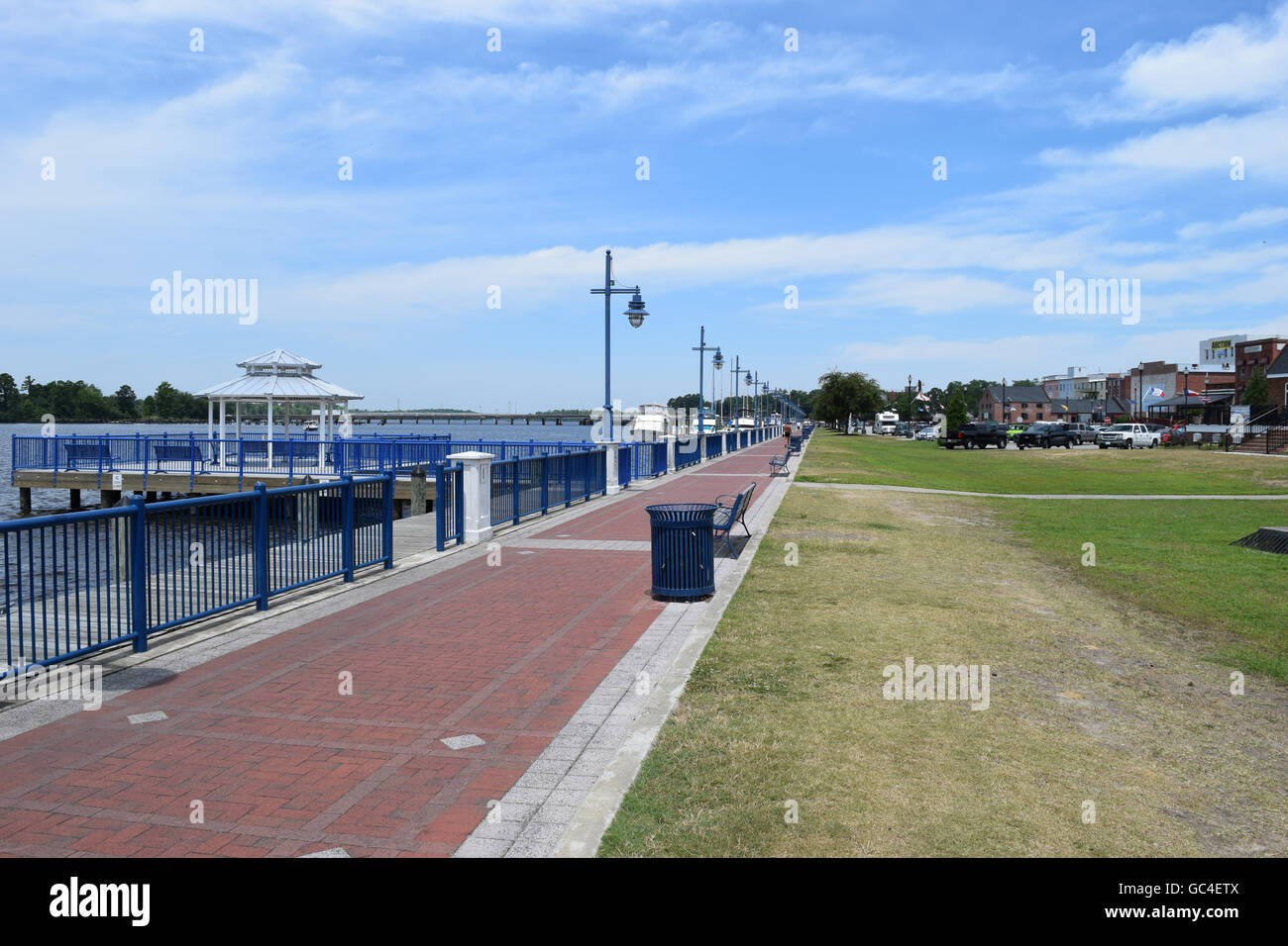 The Washington, NC waterfront along the Pamlico River Stock Photo Alamy