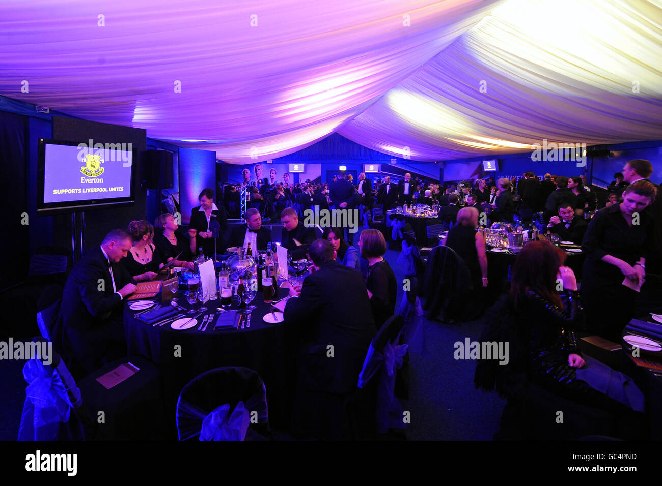 General View of the Liverpool Unites Charity Dinner at Goodison Park Stadium, Everton, Liverpool. Stock Photo