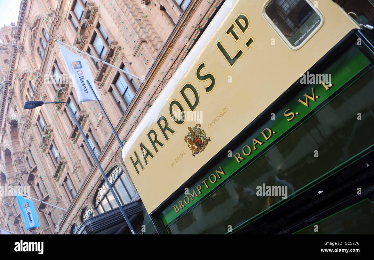 1919 harrods walker electric van hires stock photography and images