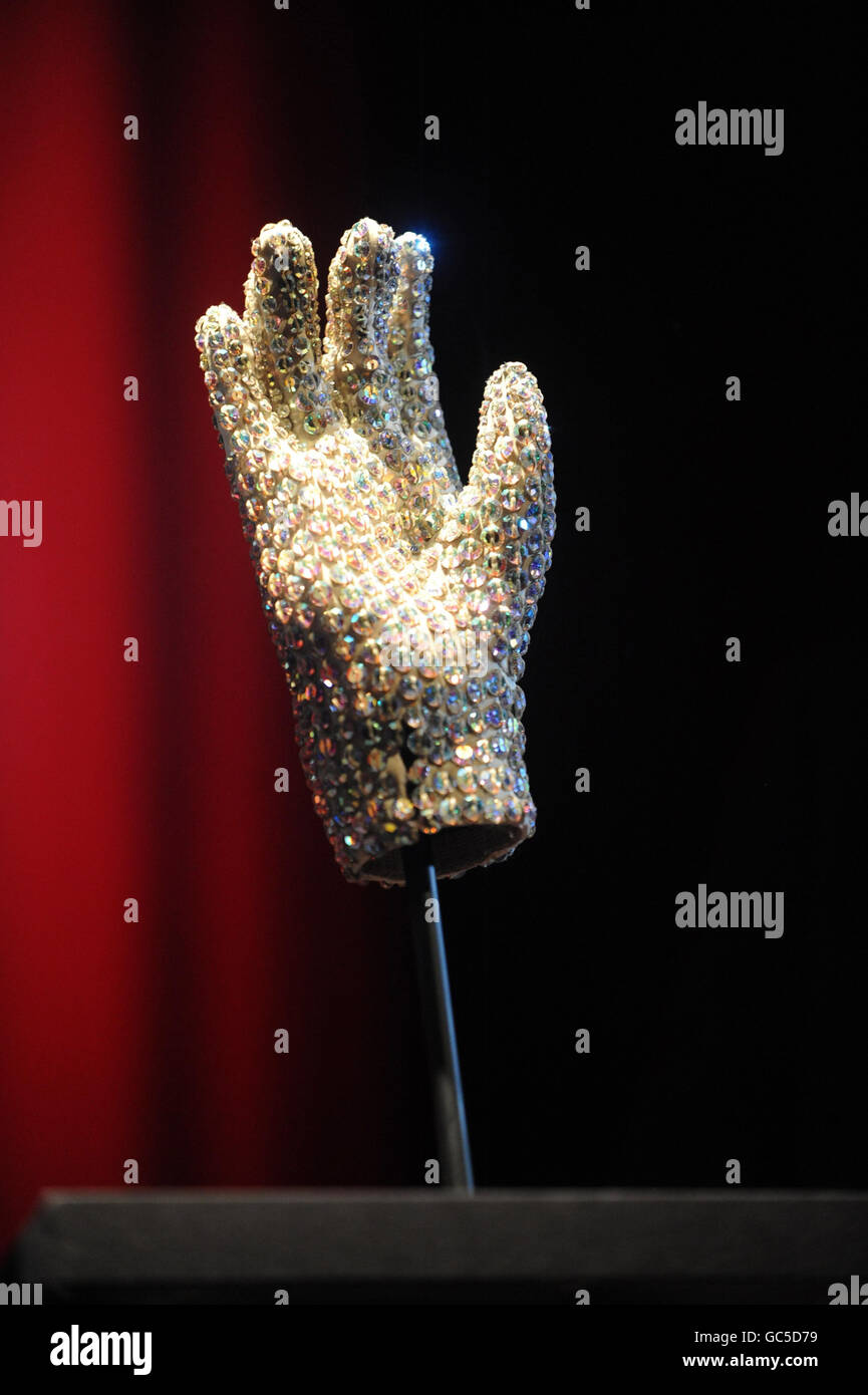 569 Michael Jackson Glove Stock Photos, High-Res Pictures, and