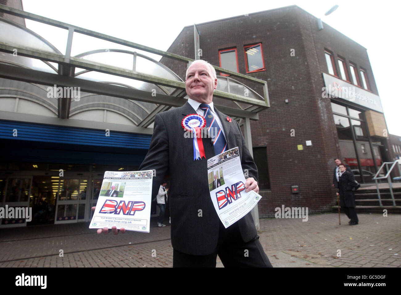 British National Party Glasgow North East by-election candidate Charlie Baillie campaigns in Springburn, Glagsow. Stock Photo