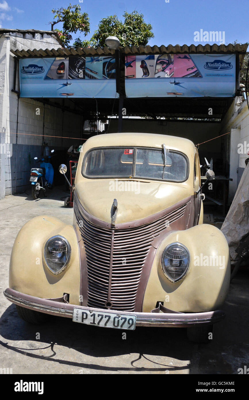 1937 Ford coupe under restoration at Nostalgicar workshop, Havana, Cuba Stock Photo