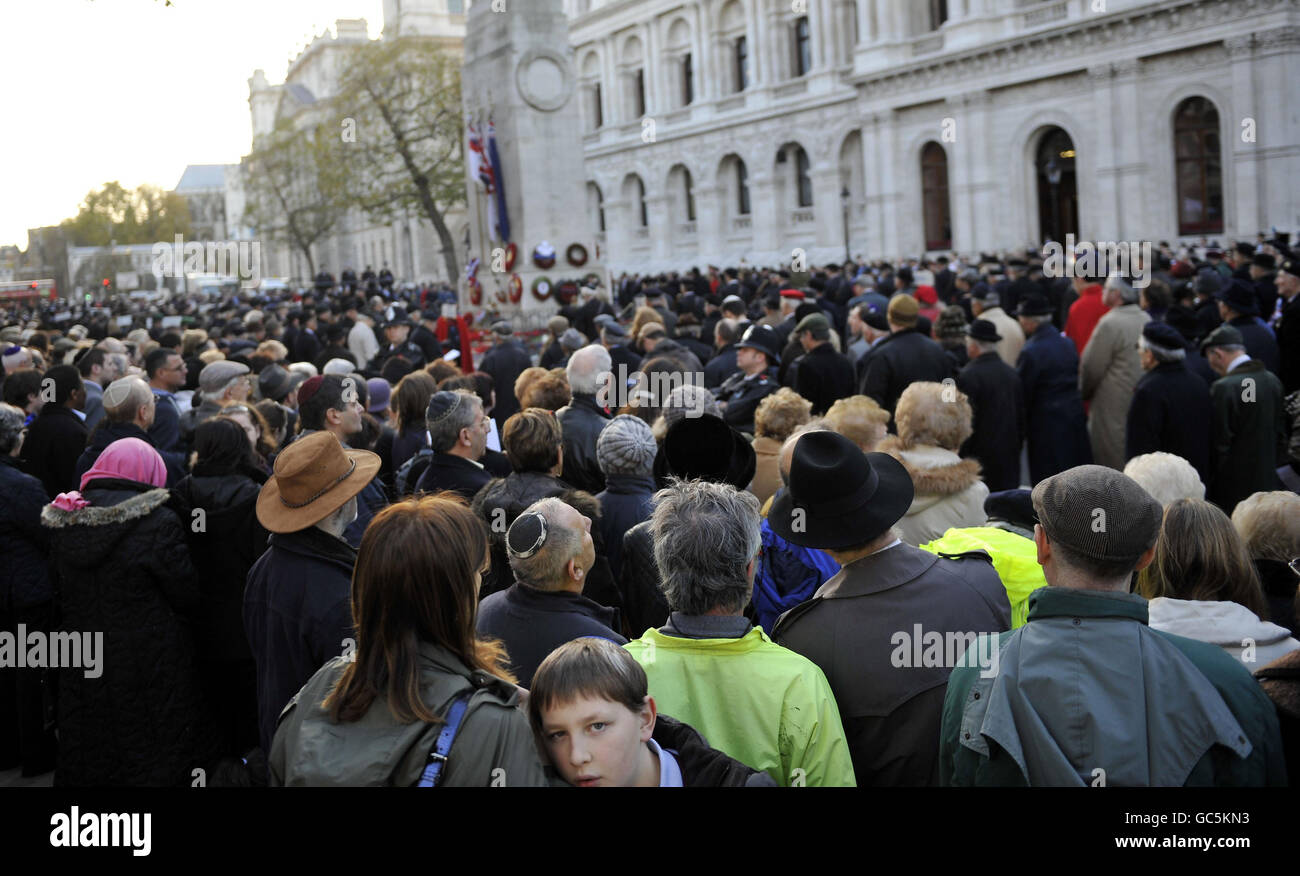 People watch the the Association of Jewish Ex-Servicemen and Woman Annual Remembrance Ceremony and Parade at the Cenotaph in London. Stock Photo