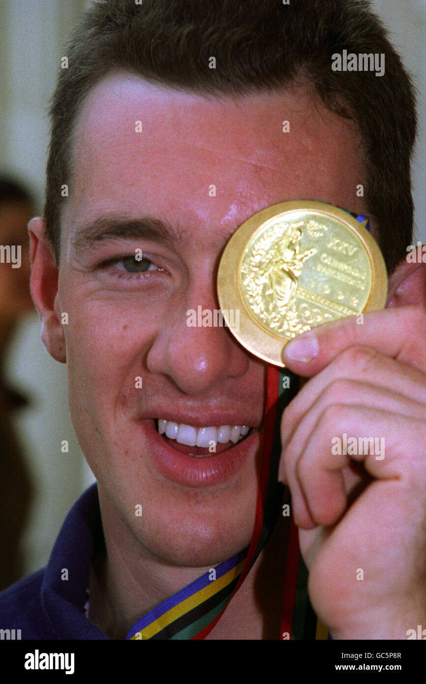 Cycling - Barcelona Olympics 1992 - Chris Boardman. GREAT BRITAIN'S GOLD MEDAL WINNER CYCLIST CHRIS BOARDMAN PROUDLY DISPLAYS HIS MEDAL IN THE ATHLETES VILLAGE. Stock Photo