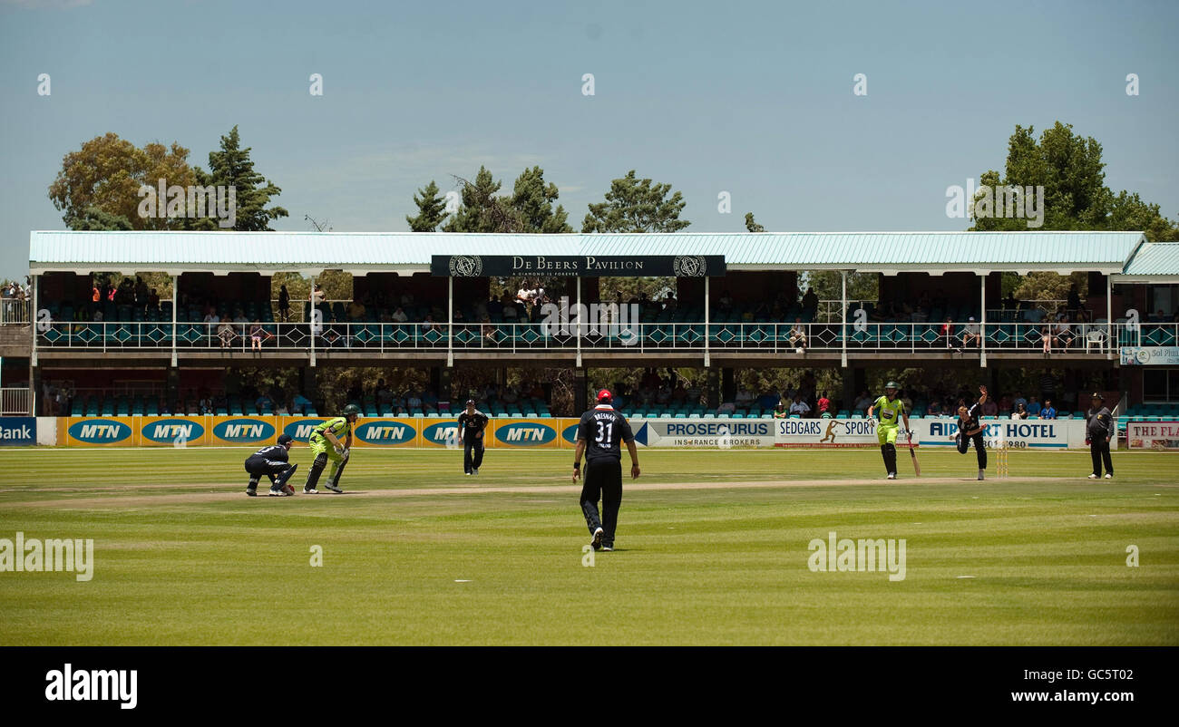 Cricket Tour Match Warriors V England De Beers Diamond Oval Stock Photo Alamy